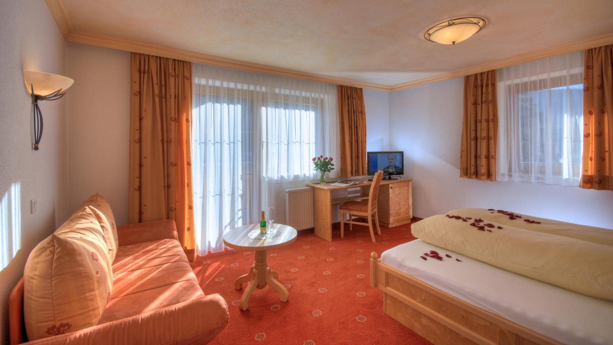 Hotel-Garni Weidacherhof Лойташ Экстерьер фото