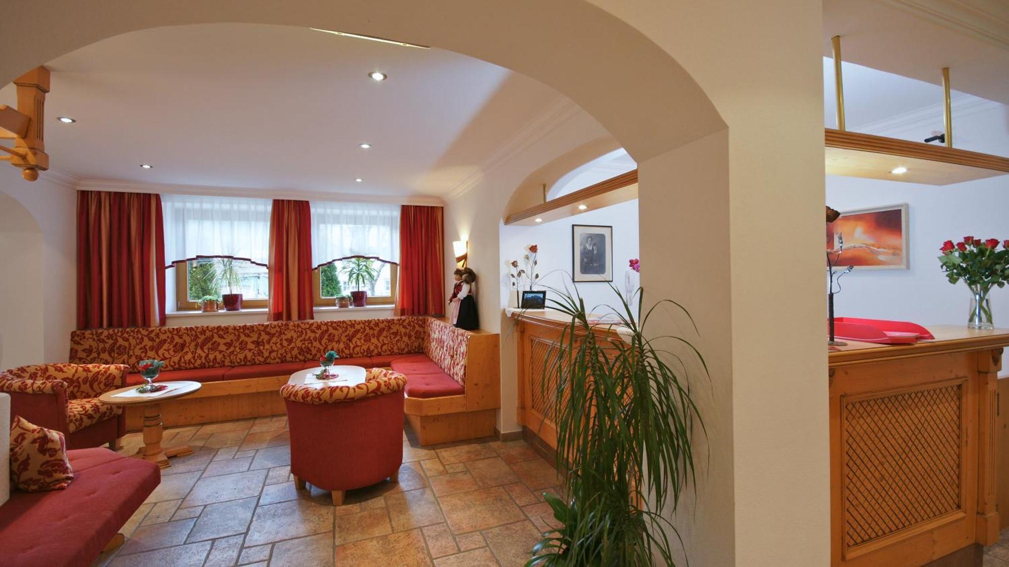 Hotel-Garni Weidacherhof Лойташ Экстерьер фото