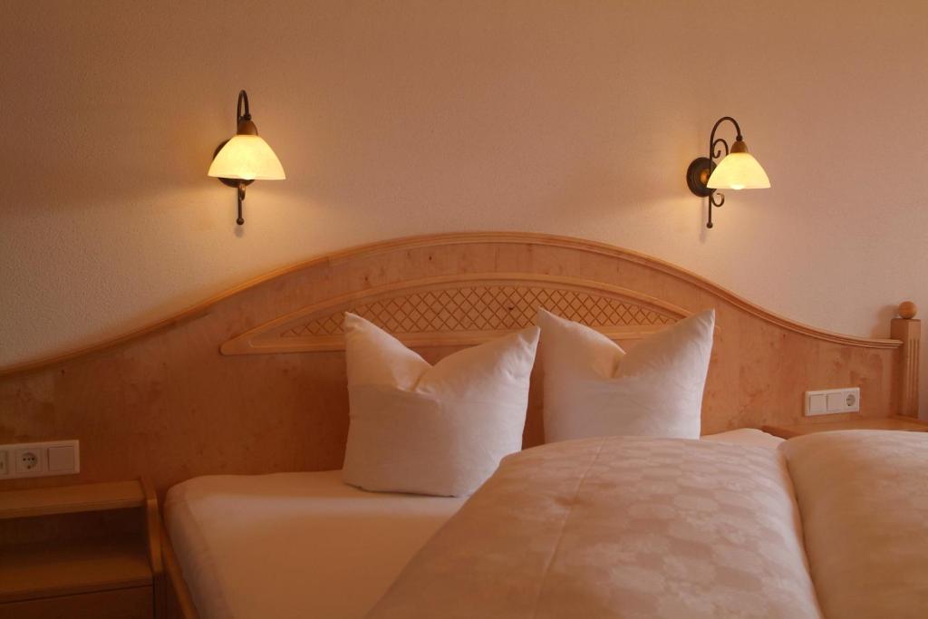 Hotel-Garni Weidacherhof Лойташ Экстерьер фото